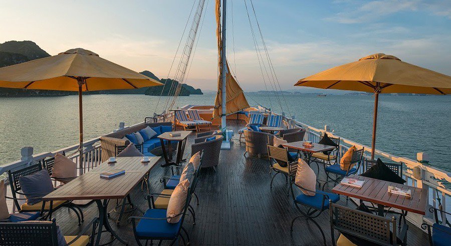 Paradise Luxury Cruise