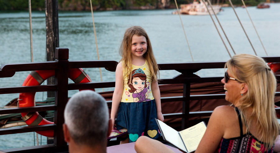 Pelican Cruise