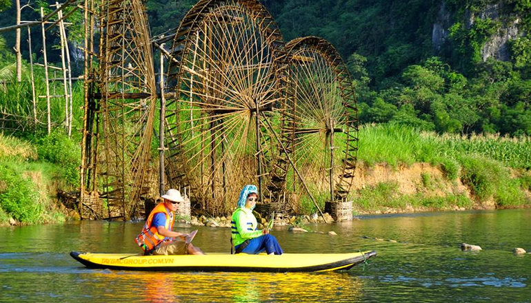 Aldeas thai blancas Mai Chau